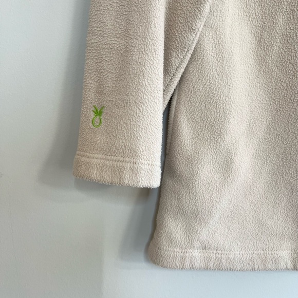 Dudley Stephens Cobble Hill Turtleneck in Vello Fleece in Cream, S - Picture 6 of 11